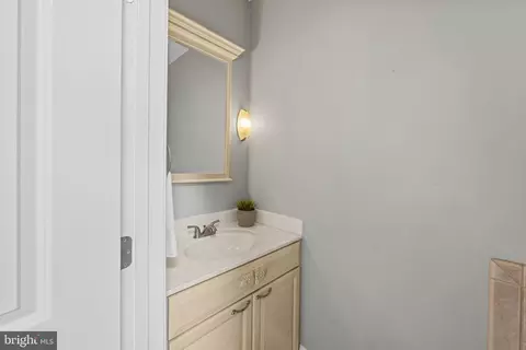 Bath - 2260 Lake Dr, Pasadena, MD 21122 photo 2 of 3