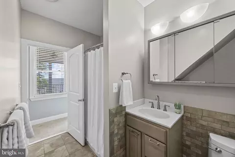 Bath - 2260 Lake Dr, Pasadena, MD 21122 photo 3 of 3