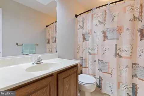Bath - 735 Evergreen Rd, Severn, MD 21144 photo 2 of 3
