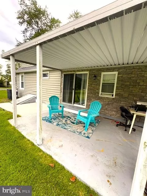 Exterior - 19 Brookfield Rd, Pasadena, MD 21122 photo 4 of 4