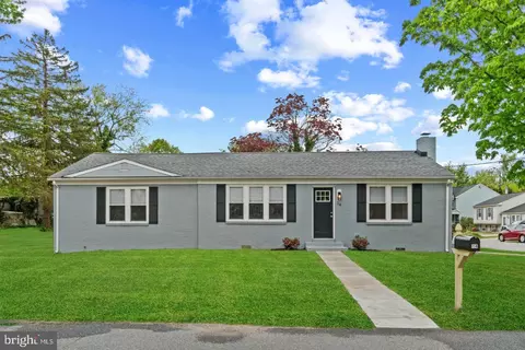 Exterior - 14 Montrose Rd, Pasadena, MD 21122 photo 1 of 4