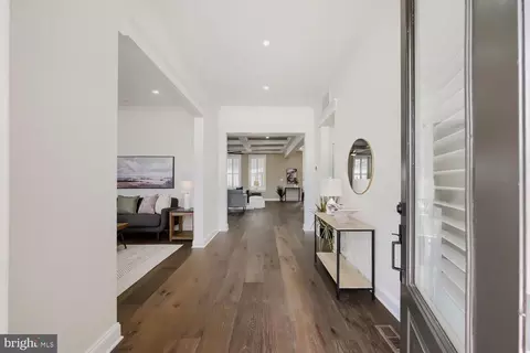 Entry Way - 2602 Wing Stem Cir, Odenton, MD 21113 photo 5 of 9