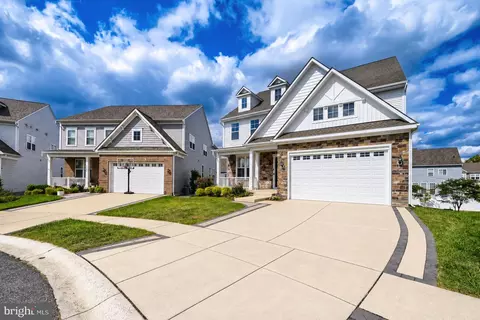 Exterior - 2602 Wing Stem Cir, Odenton, MD 21113 photo 12 of 14
