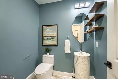 Bath - 2602 Wing Stem Cir, Odenton, MD 21113 photo 1 of 5