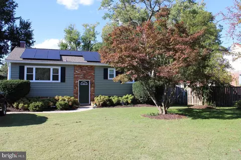 116 Archwood Ave, Glen Burnie, MD 21061