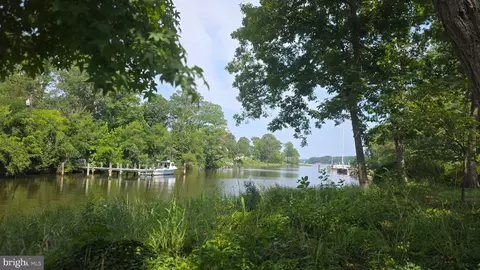 View/Area - 1729 Shore Dr, Edgewater, MD 21037 photo 1 of 3