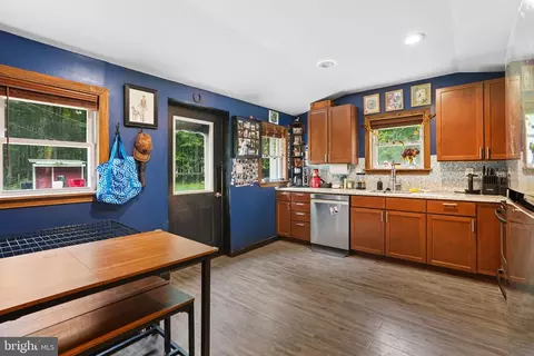 Entry Way - 4924 Kellam Rd, Shady Side, MD 20764 photo 1 of 4
