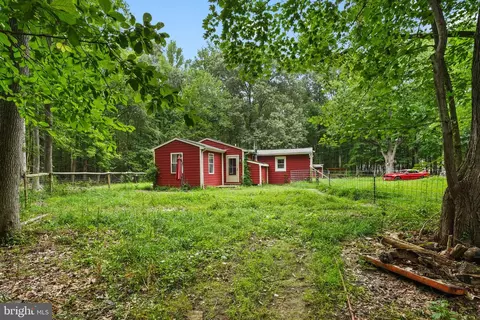 Exterior - 4924 Kellam Rd, Shady Side, MD 20764 photo 7 of 9