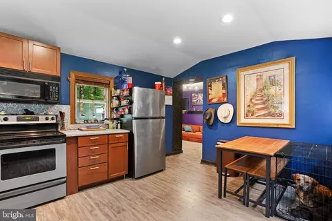Kitchen - 4924 Kellam Rd, Shady Side, MD 20764 photo 1 of 2