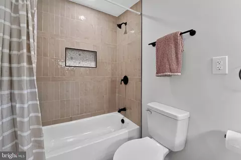 Bath - 4922 Dogwood St, Shady Side, MD 20764 photo 1 of 6
