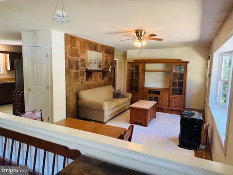 Living - 795 Woods Rd, Pasadena, MD 21122 photo 1 of 1