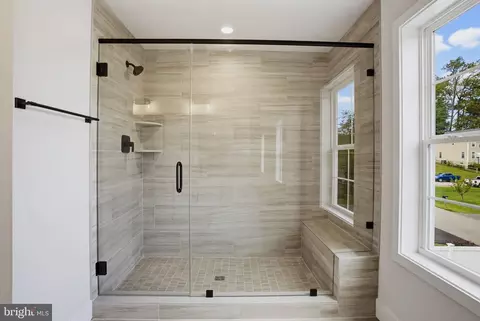 Bath - 3646 Otis Ave, Edgewater, MD 21037 photo 3 of 4