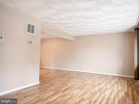Living - 1044 Vena Ln, Pasadena, MD 21122 photo 8 of 8