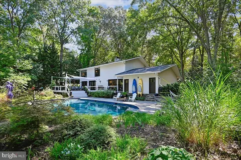 Exterior - 322 Eagle Hill Rd, Pasadena, MD 21122 photo 14 of 15