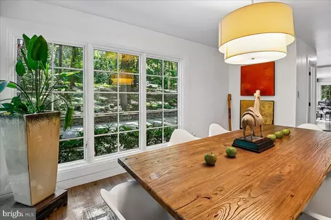 Dining - 322 Eagle Hill Rd, Pasadena, MD 21122 photo 5 of 5