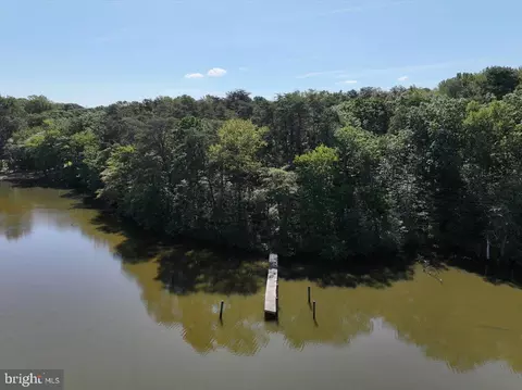 View/Area - 322 Eagle Hill Rd, Pasadena, MD 21122 photo 2 of 4