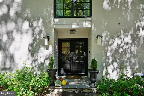 Exterior - 322 Eagle Hill Rd, Pasadena, MD 21122 photo 6 of 15