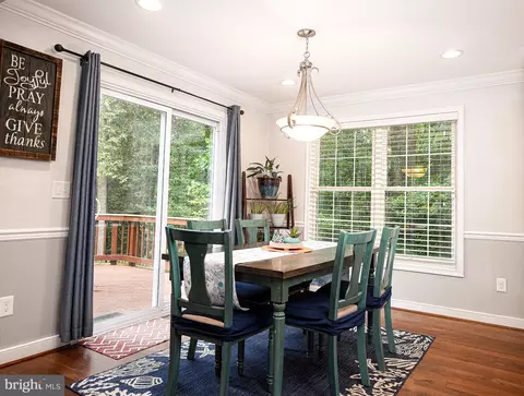 Dining - 612 219th, Pasadena, MD 21122 photo 1 of 4