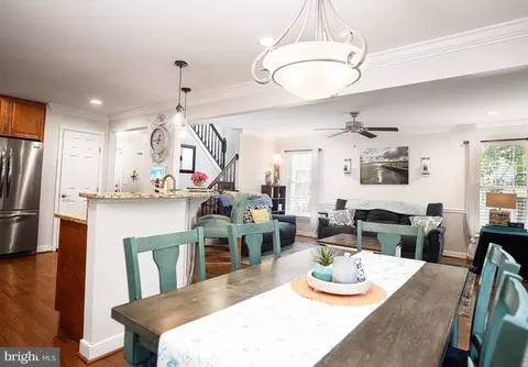 Dining - 612 219th, Pasadena, MD 21122 photo 3 of 4