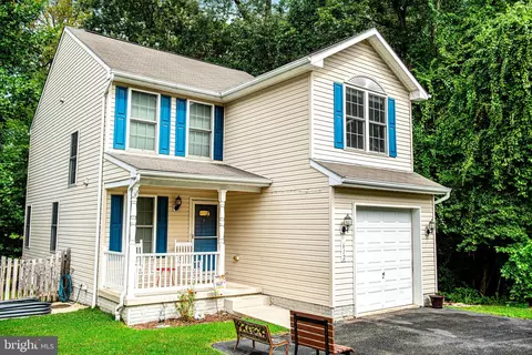 Exterior - 612 219th, Pasadena, MD 21122 photo 5 of 15