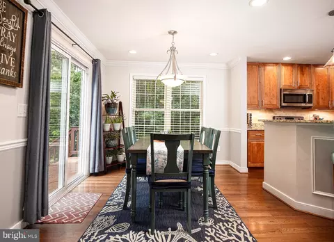 Dining - 612 219th, Pasadena, MD 21122 photo 2 of 4