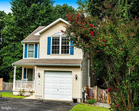 Exterior - 612 219th, Pasadena, MD 21122 photo 2 of 15