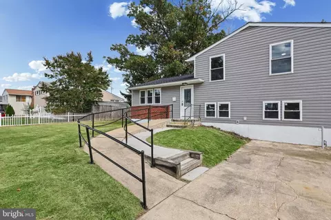 727 Delmar Ave, Glen Burnie, MD 21061