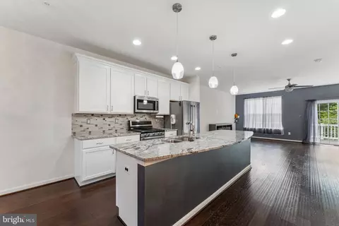 320 Mount Vernon Ave, Odenton, MD 21113