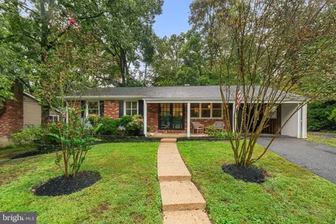 621 Banyon Ave, Severna Park, MD 21146