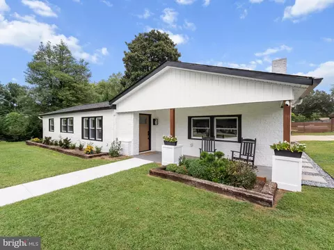 Exterior - 7845 June Dr, Pasadena, MD 21122 photo 4 of 19