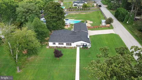 View/Area - 7845 June Dr, Pasadena, MD 21122 photo 2 of 4