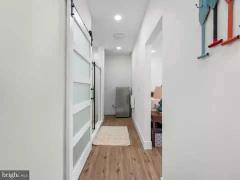 Entry Way - 7845 June Dr, Pasadena, MD 21122 photo 4 of 5