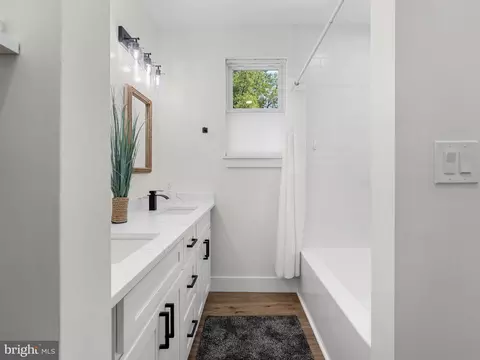 Bath - 7845 June Dr, Pasadena, MD 21122 photo 5 of 9