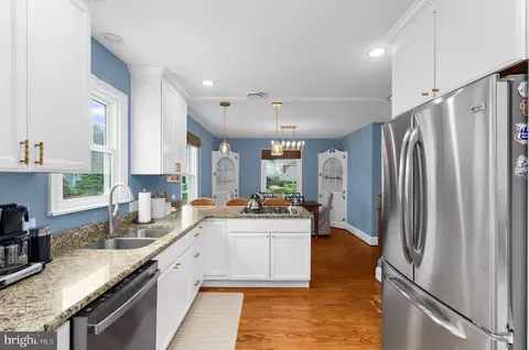 Kitchen - 211 Mckendree Ave, Annapolis, MD 21401 photo 3 of 4