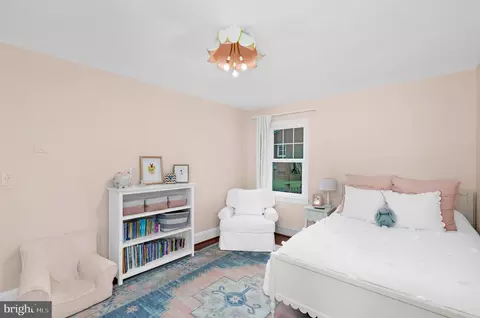 Bedroom - 211 Mckendree Ave, Annapolis, MD 21401 photo 4 of 10
