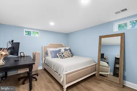 Bedroom - 211 Mckendree Ave, Annapolis, MD 21401 photo 9 of 10