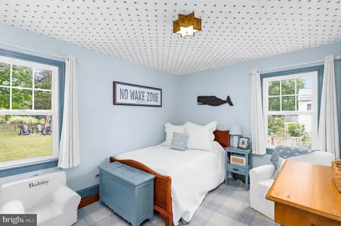 Bedroom - 211 Mckendree Ave, Annapolis, MD 21401 photo 1 of 10