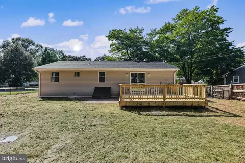 Exterior - 15 Penny Ln, Pasadena, MD 21122 photo 6 of 6