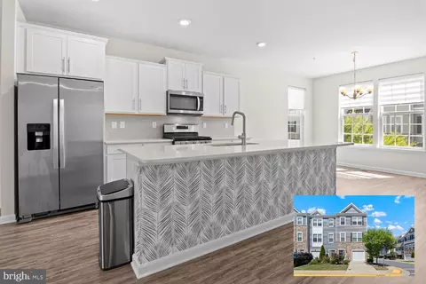 7771 Venice Ln, Severn, MD 21144