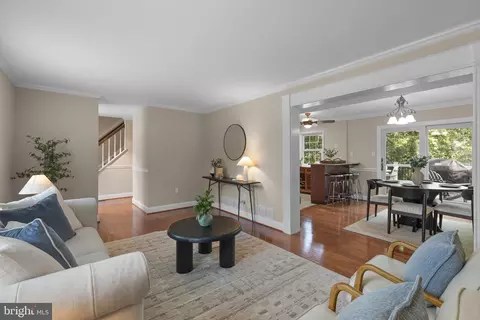Living - 361 Ternwing Ct, Arnold, MD 21012 photo 2 of 4