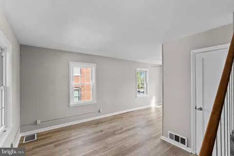 5313 Patrick Henry Dr, Brooklyn, MD 21225 photo 5