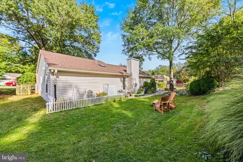 Exterior - 2567 Forest Knl St, Annapolis, MD 21401 photo 7 of 12