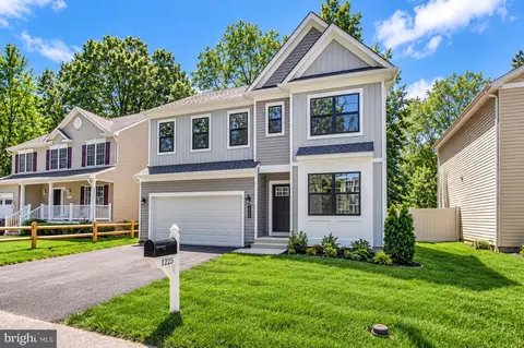 Exterior - 1225 Juniper St, Shady Side, MD 20764 photo 3 of 3