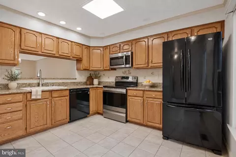 Kitchen - 1210 Seminole Dr, Arnold, MD 21012 photo 1 of 3