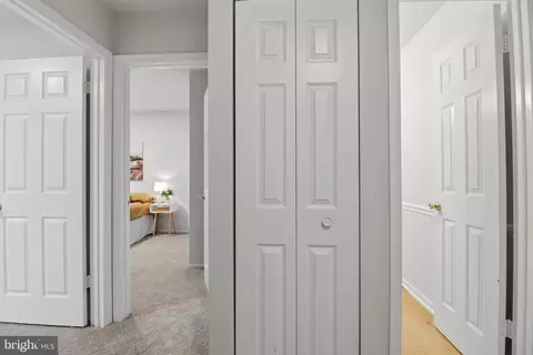Entry Way - 347 Cool Breeze Ct, Pasadena, MD 21122 photo 3 of 5