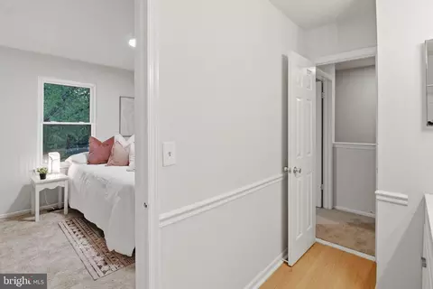 Entry Way - 347 Cool Breeze Ct, Pasadena, MD 21122 photo 5 of 5