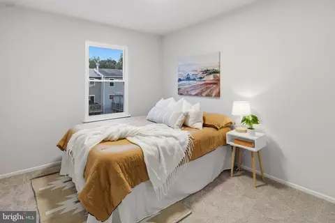 Bedroom - 347 Cool Breeze Ct, Pasadena, MD 21122 photo 1 of 10