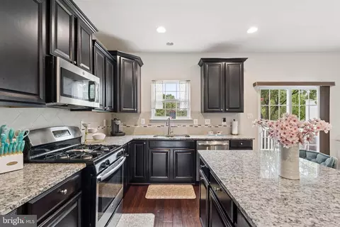 Kitchen - 7724 Sentry Ter, Severn, MD 21144 photo 4 of 4
