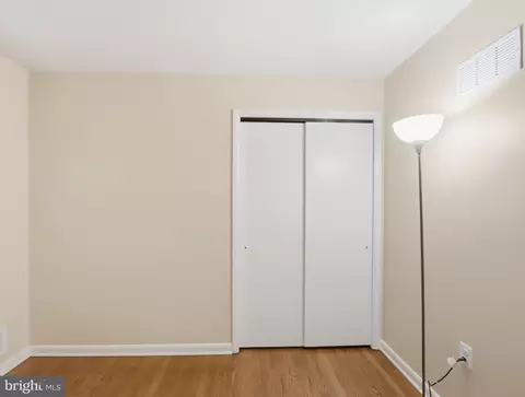 Bedroom - 611 Eliot Rd, Pasadena, MD 21122 photo 3 of 7