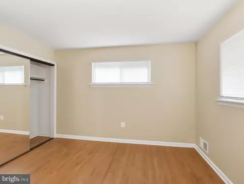 Bedroom - 611 Eliot Rd, Pasadena, MD 21122 photo 4 of 7